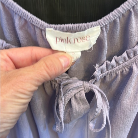 Pink Rose Purple Blouse with Elegant Design - Picture 3 of 4